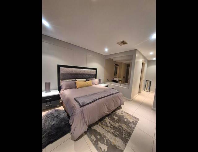 3 BEDROOM APARTMENT FOR SALE IN UMHLANGA ROCKS